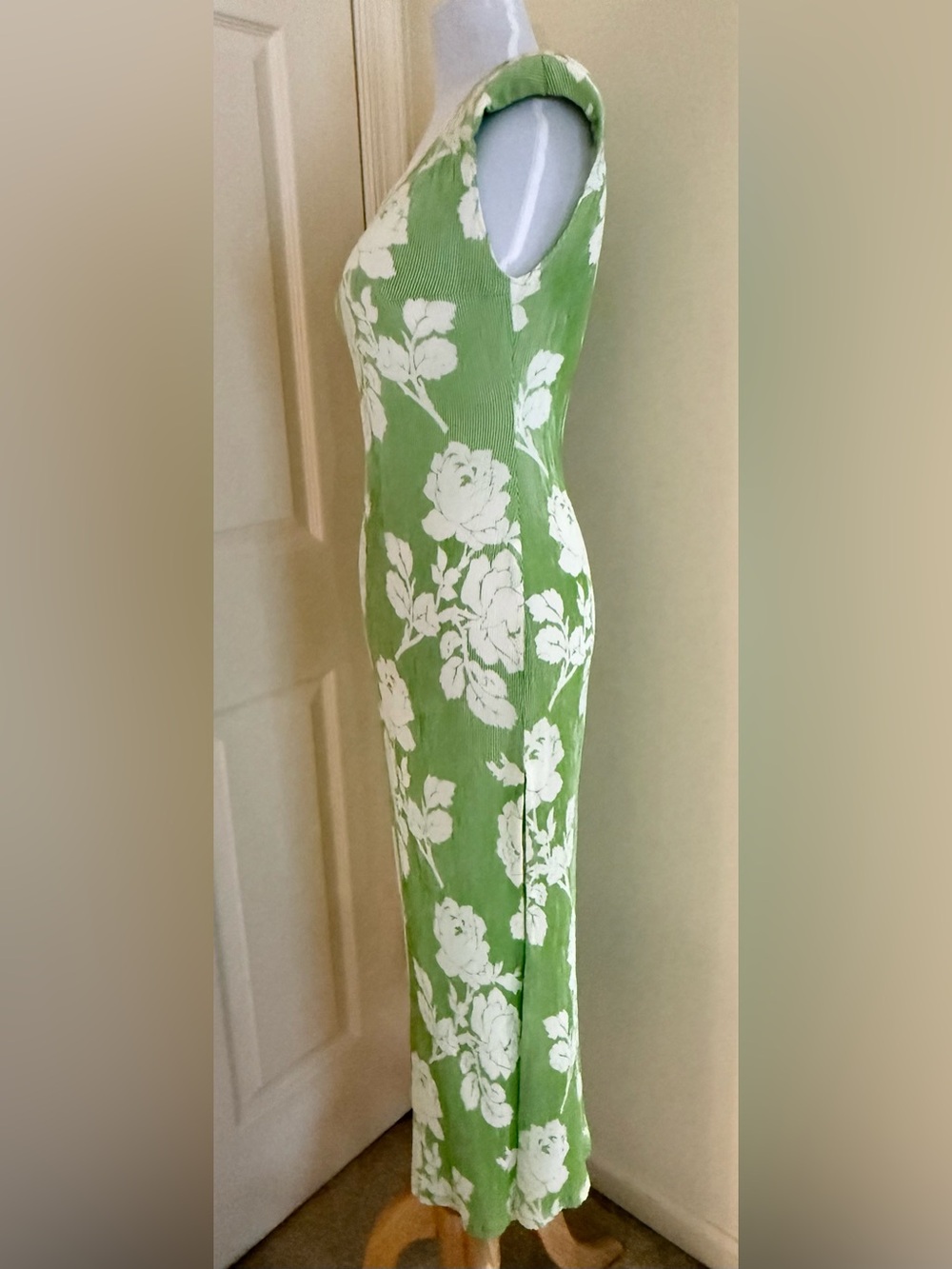 SULLY BONNELLY DRESSY DRESS ESCADA STYLE LIME COLOR SIZE 8US - Picture 4 of 8